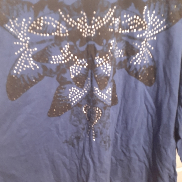 Blue Rhinestone Design Top - Picture 2 of 5